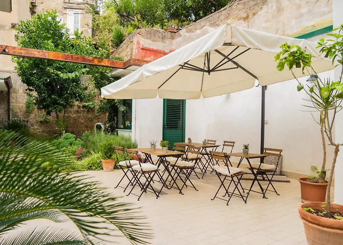Bed and Breakfast La Puteca Napoli