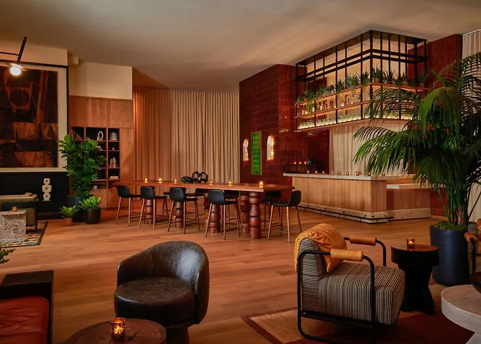 HOLLYWOOD VOLUME, a Tribute Portfolio Hotel Los Angeles