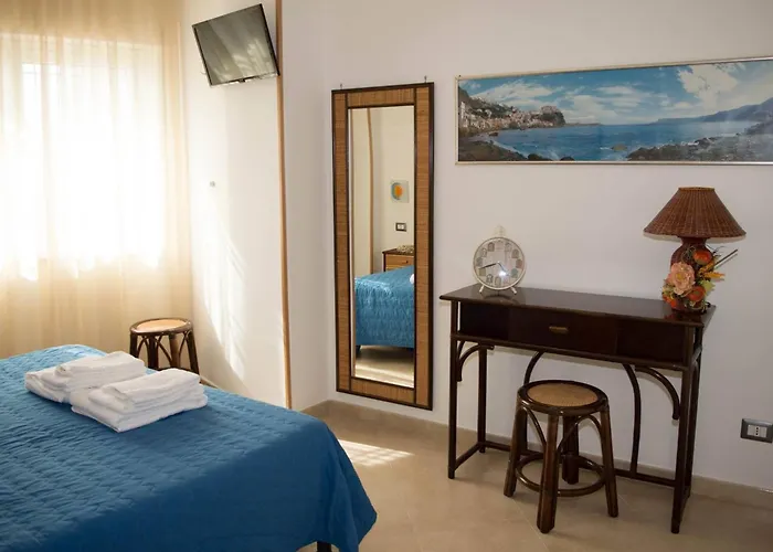 B&B Sunshine Scilla