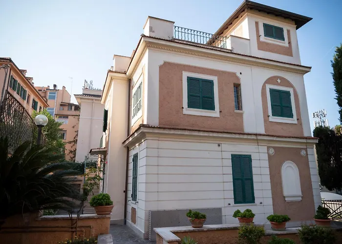 Lux Of The Vatican Roma