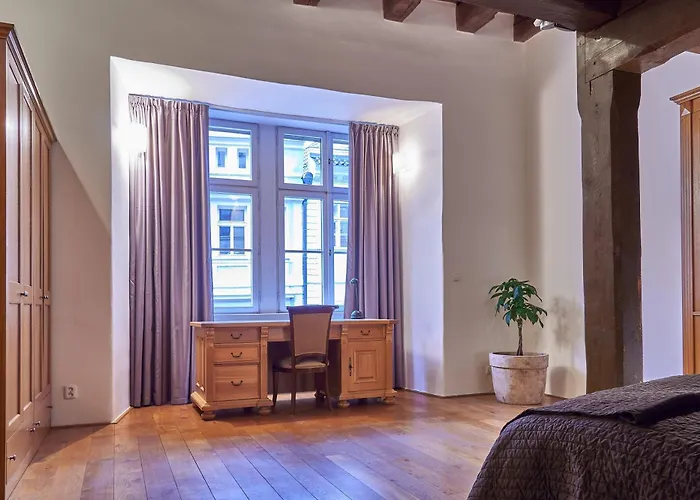 Hotel U 3 Pstrosu Praga