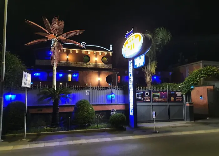 Hotel Proibito Varcaturo