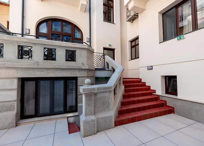 Ecletico Villa Bucarest