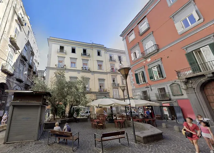 NAPOLATION B&B - Centro Storico Napoli