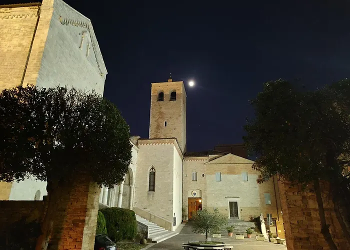 Palazzo Fiorenzi - Dimora storica Osimo