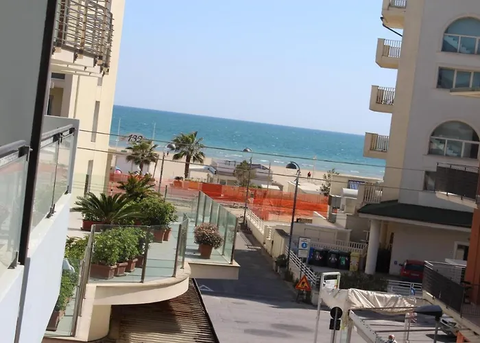 Hotel Colivingone-Mora Rimini