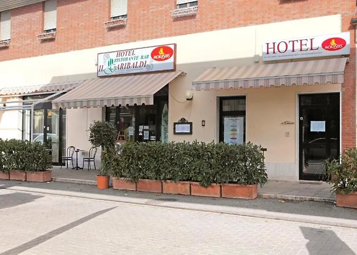 Hotel Garibaldi San Quirico dʼOrcia