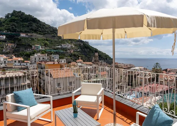 Elite Luxury Suites Minori