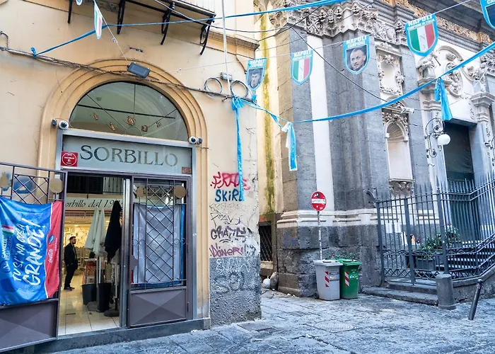 Bed and Breakfast A Casa di Edel Napoli