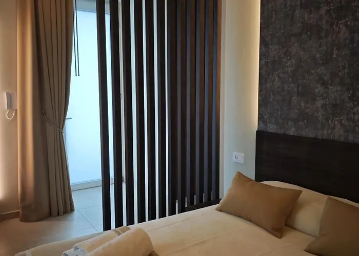 Shanti Rooms & Apartments Castello Bacoli