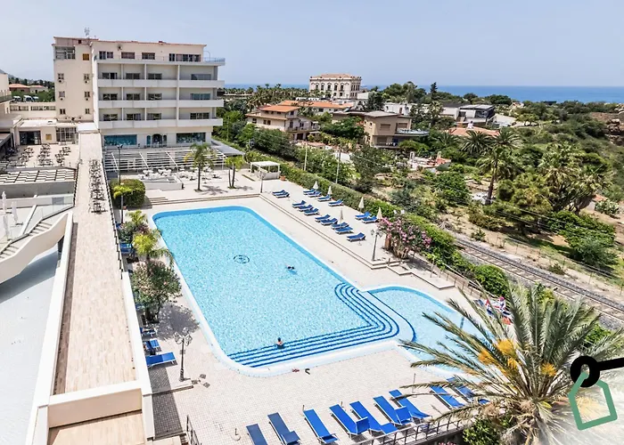 Hotiday Hotel Cefalù