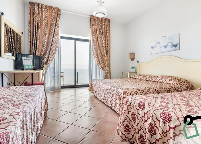 Hotiday Hotel Cefalù