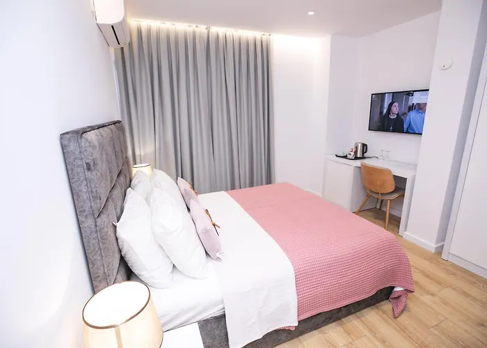Hotel Elior Tirana