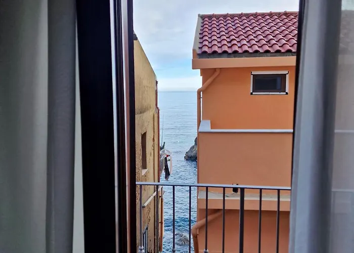 LA CASETTA AZZURRA CHIANALEA - locazione turistica Scilla