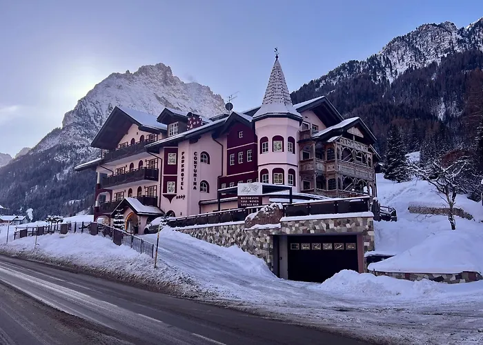 Albergo Conturina Alba di Canazei
