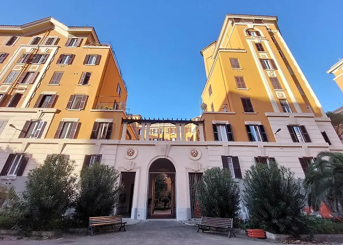 Domus Augustea - San Giovanni Sunset Suites Roma