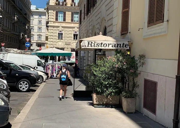 Hotel Relais Conte Di Cavour De Luxe Roma