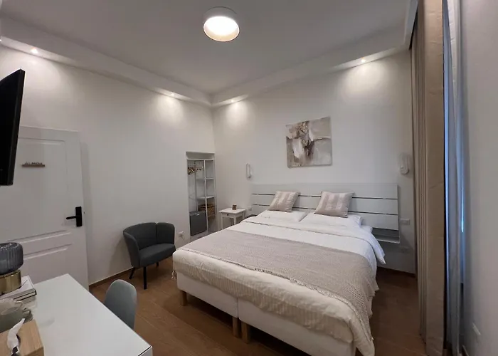 Maison Almo Guesthouse Roma