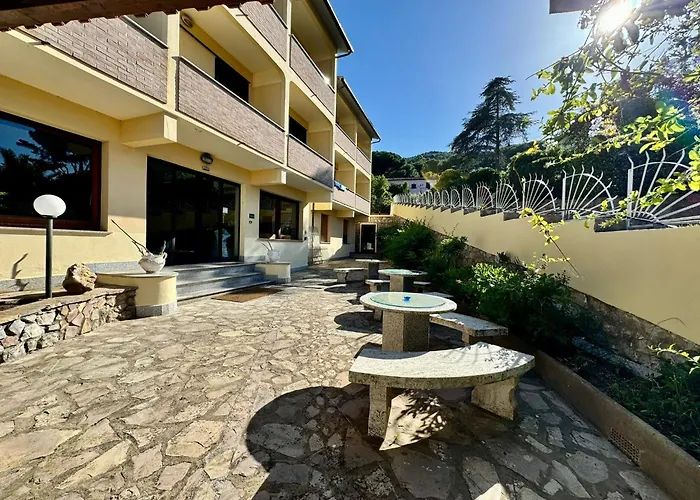 Hotel Fontalleccio Procchio 