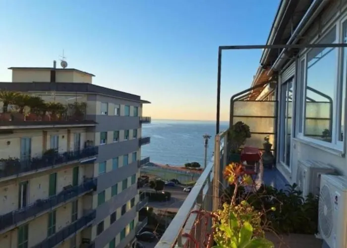 Bed and Breakfast Alta Quota Relax On The Sea - Free Parking Salerno
