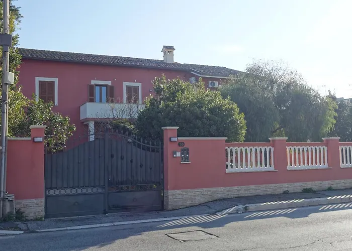 Podere Monfalcone Guest House Fiumicino