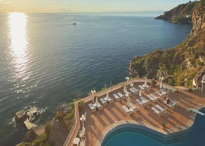 Hotel Carasco Città di Lipari