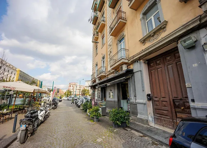 Tony Suites Napoli
