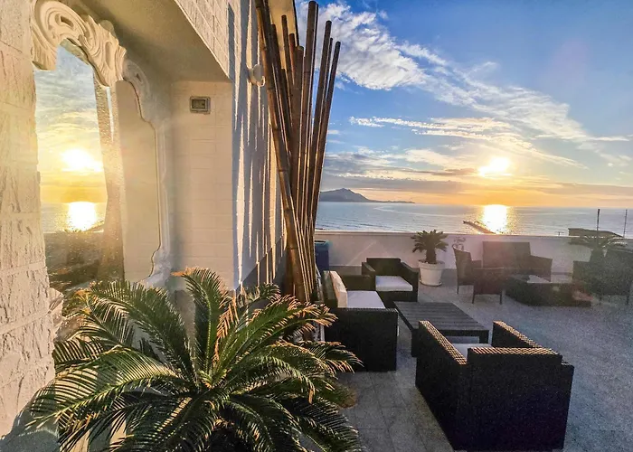 Naro Suites And Rooms Bacoli