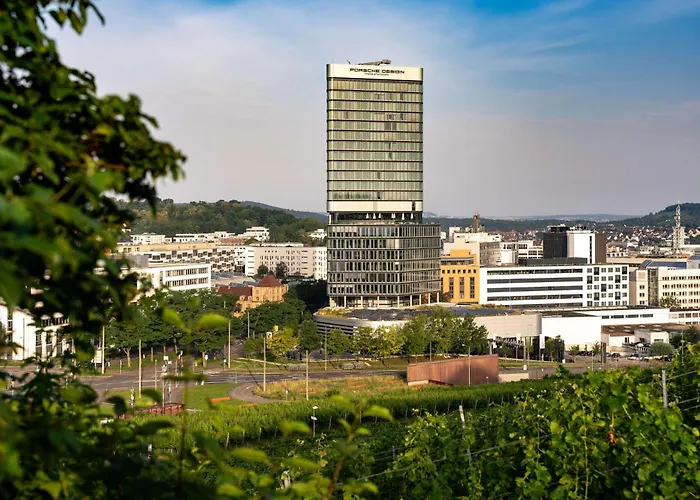 Radisson Blu Hotel At Porsche Design Tower Stoccarda