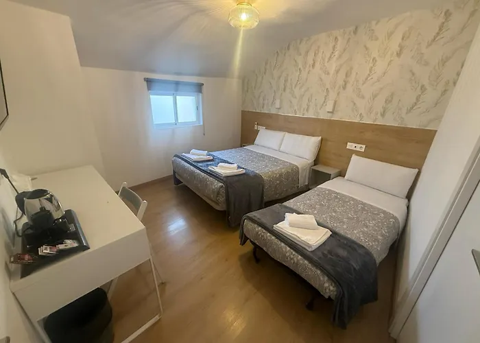 Hostal A Nuestra Senora De La Paloma Madrid