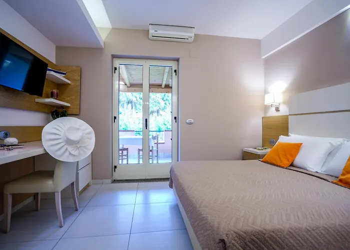 Hotel Villaggio Old River Capo Vaticano