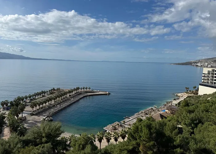 Helia Seaside Hotel Sarandë