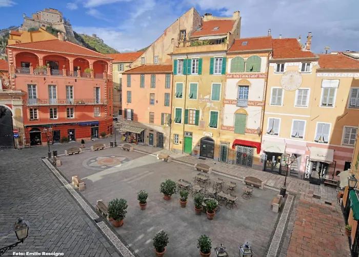 Alto Borgo Rooms Finale Ligure