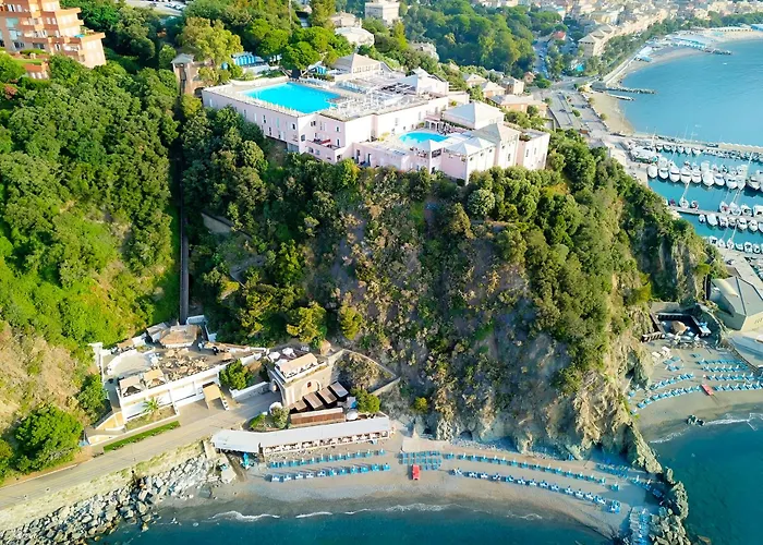 HOTIDAY Room Collection - Arenzano