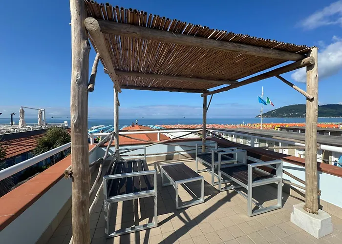 Hotel Bagno Stella Del Mare Marina Di Carrara