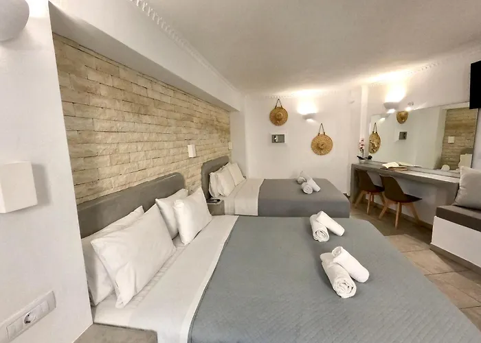 Hotel Perissa Bay
