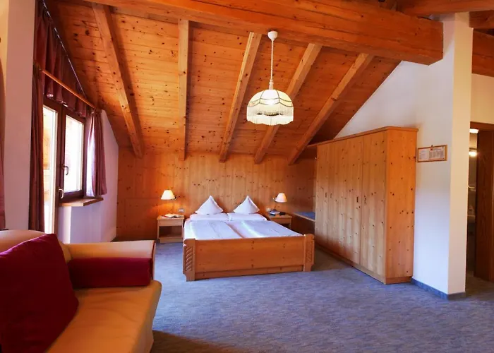 Hotel Ciasa Roby San Cassiano 