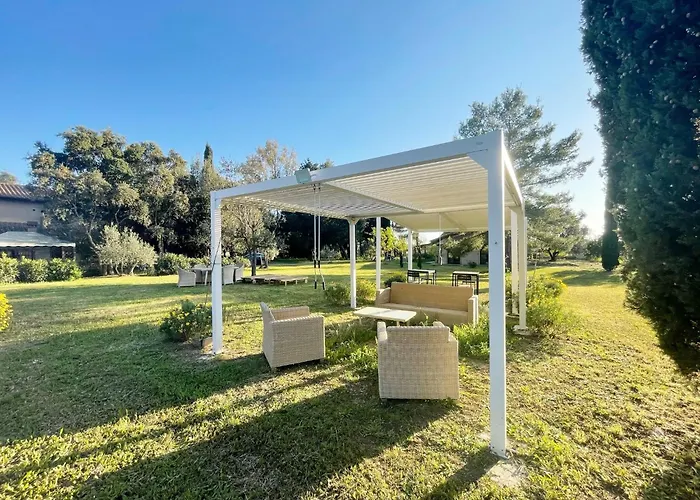 Relais Casale Il Poggetto VILLA PAOLA by Zoom In Earth Cecina 