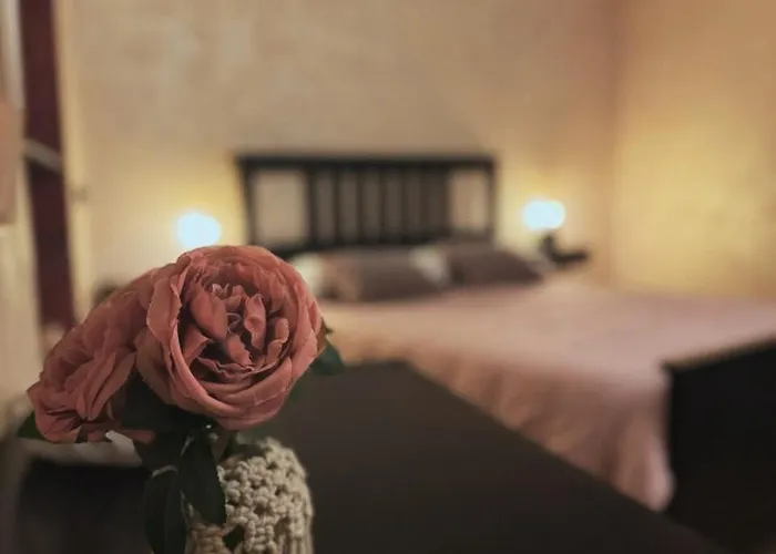 Marieta Rooms Sarzana