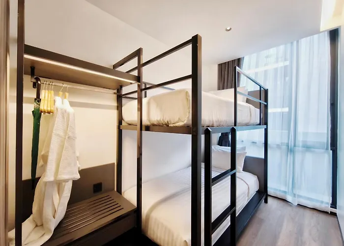 Hotel Citichic Sukhumvit 13 By Compass Hospitality - Newly Renovated Bangkok