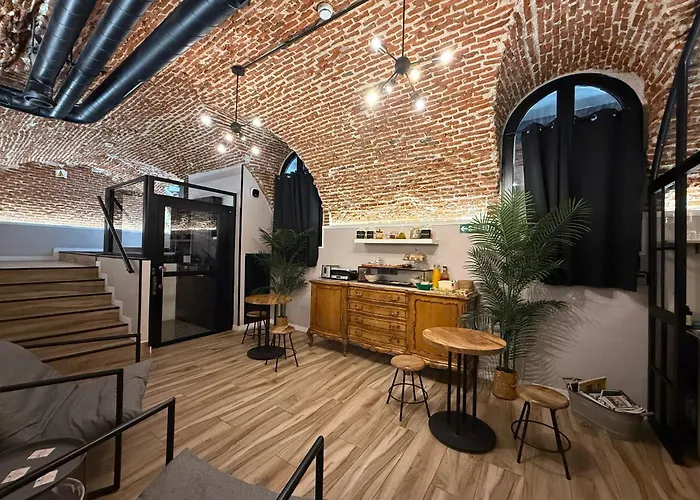 Cc Opera Suites Madrid