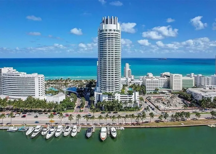 Fontainebleau Miami Beach Junior Suite