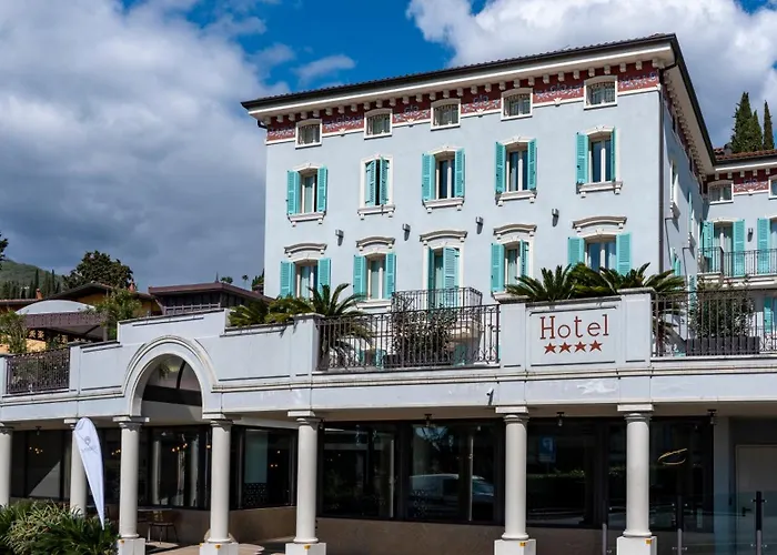 Mefuta Hotel Gardone Riviera