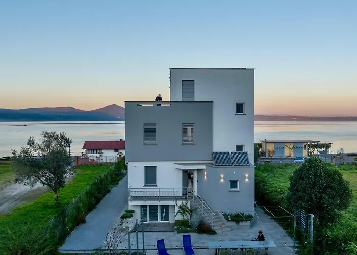 Hotel Domusbiri Bracciano 