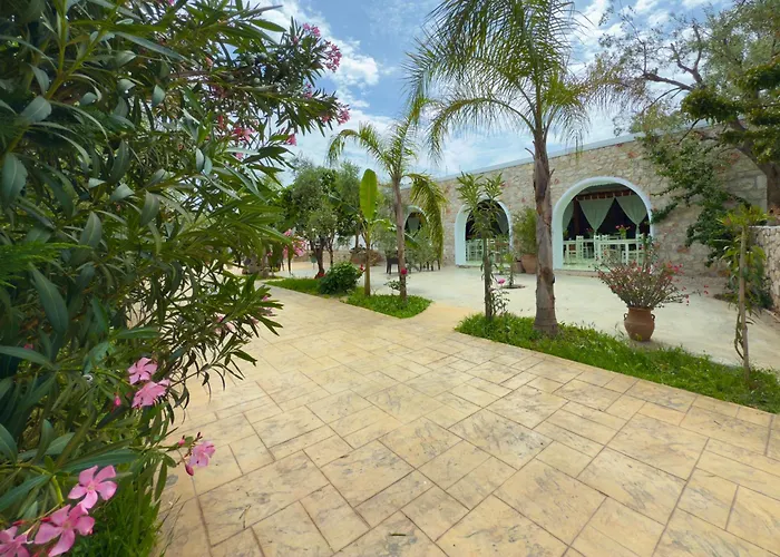 Rida Village Hotel Ksamil Island