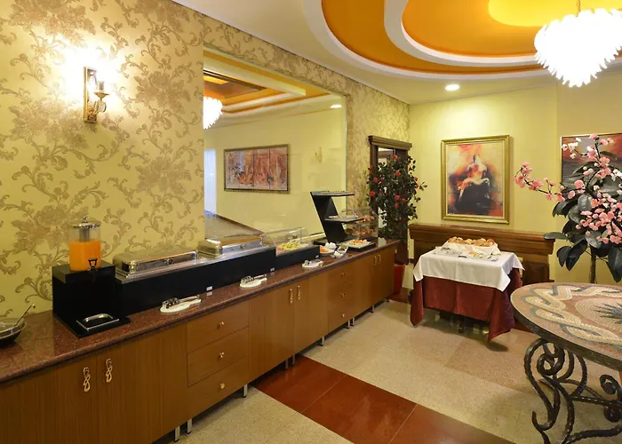 Hotel Austria Tirana