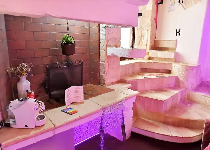 l'angolo di Gaudì -B&B diffuso- alcoba Capriccio Putignano