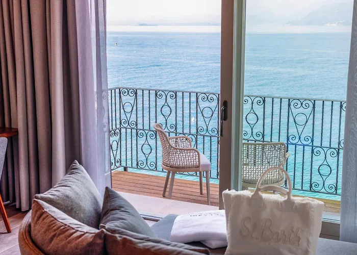 Hotel Villa Leopardi 4S - Adults Only Torri Del Benaco