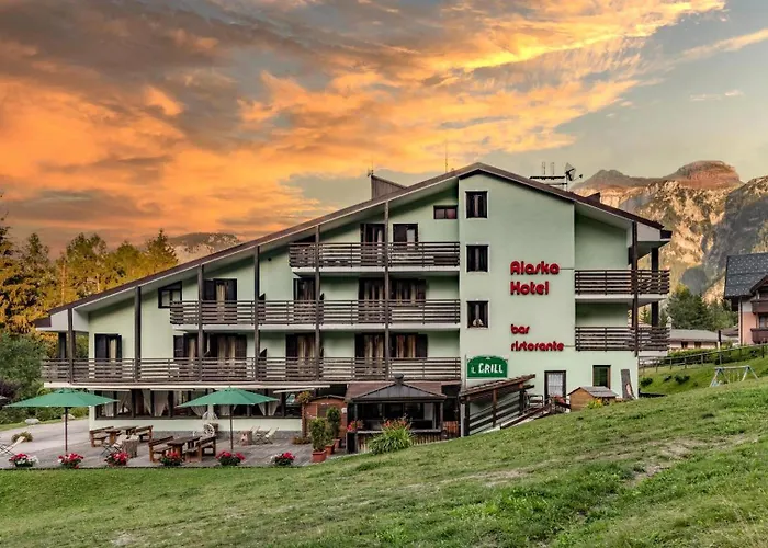 Hotel Alaska Folgarida