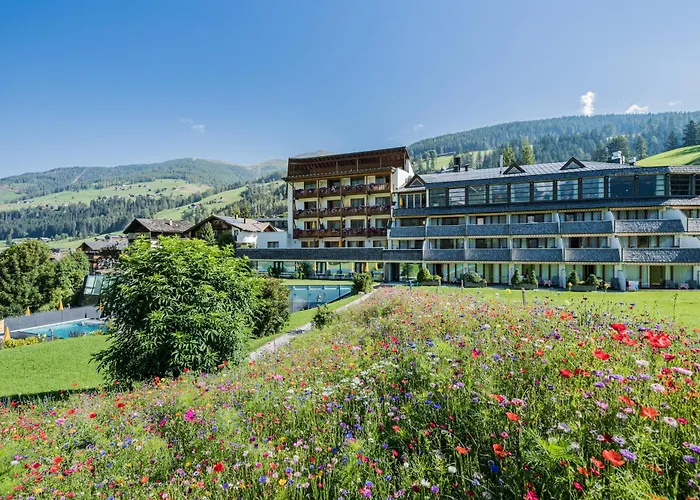 Family Resort Rainer Sexten